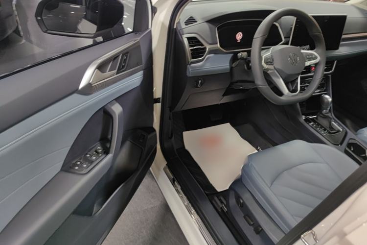 Used Volkswagen Tharu 2024 300TSI Two-Wheel-Drive Moon Luxury Edition Driver Seat