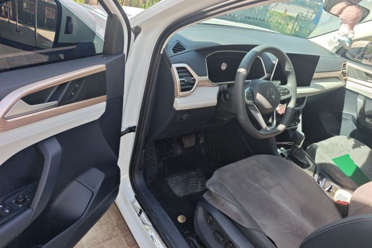Used Volkswagen Tharu 2024 300TSI Two-Wheel-Drive Full Moon Edition Driver Seat