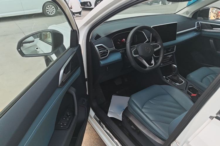 Used Volkswagen Tharu 2024 300TSI Two-Wheel-Drive Moon Luxury Edition Driver Seat