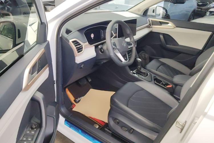 Used Volkswagen Tharu 2024 300TSI Two-Wheel-Drive Full Moon Edition Driver Seat