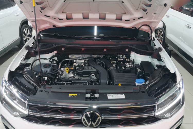 Used Volkswagen Tharu 2024 300TSI Two-Wheel-Drive Full Moon Edition Engine Bay
