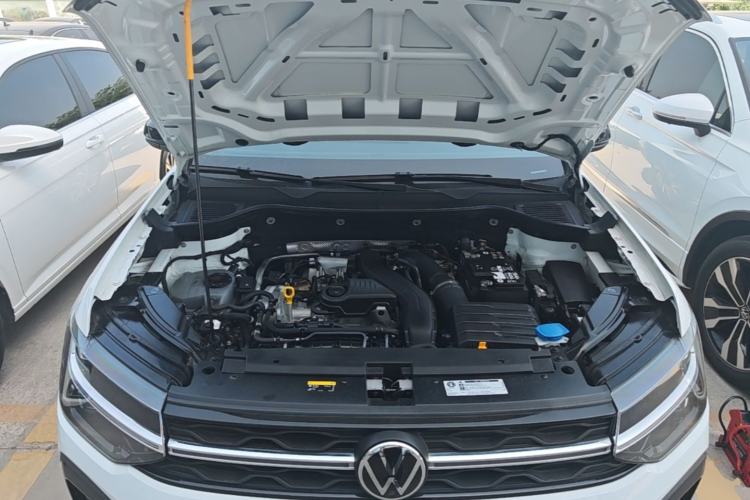 Used Volkswagen Tharu 2024 300TSI Two-Wheel-Drive Moon Luxury Edition Engine Bay