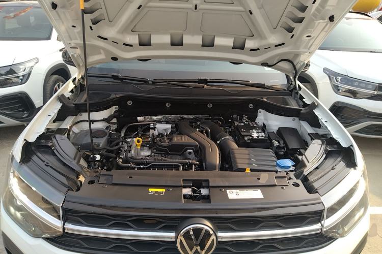Used Volkswagen Tharu 2024 300TSI Two-Wheel-Drive Moon Luxury Edition Engine Bay