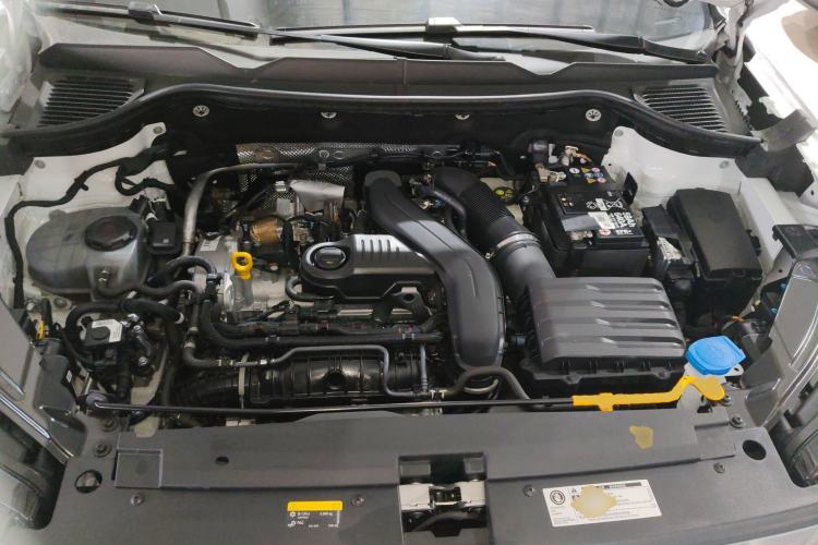 Used Volkswagen Tharu 2024 300TSI Two-Wheel-Drive Moonlight Edition Engine Bay