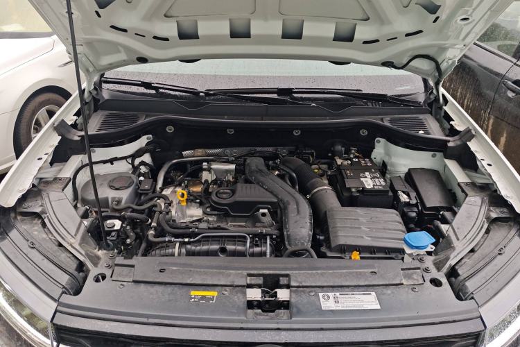 Used Volkswagen Tharu 2024 300TSI Two-Wheel-Drive Moon Luxury Edition Engine Bay