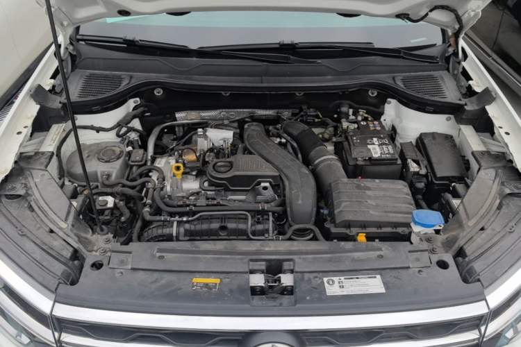 Used Volkswagen Tharu 2024 300TSI Two-Wheel-Drive Full Moon Edition Engine Bay