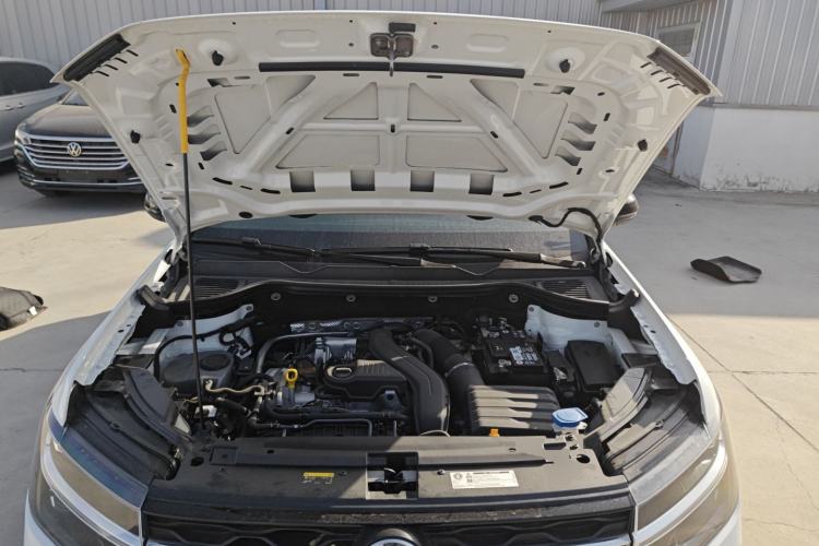 Used Volkswagen Tharu 2024 300TSI Two-Wheel-Drive Moon Luxury Edition Engine Bay