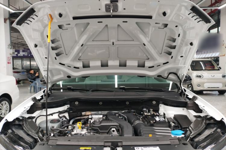 Used Volkswagen Tharu 2024 300TSI Two-Wheel-Drive Moon Luxury Edition Engine Bay