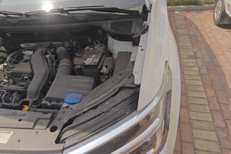 Used Volkswagen Tharu 2024 300TSI Two-Wheel-Drive Full Moon Edition Engine Bay Left
