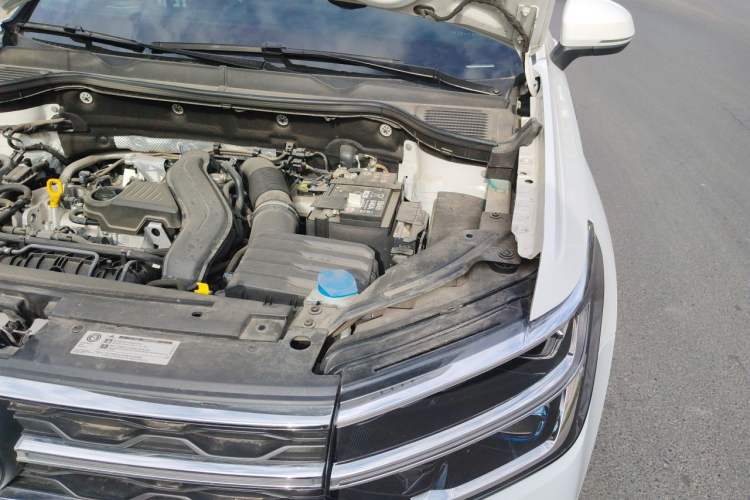 Used Volkswagen Tharu 2024 300TSI Two-Wheel-Drive Full Moon Edition Engine Bay Left