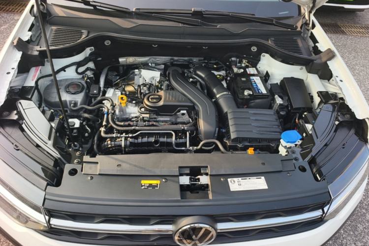 Used Volkswagen Tharu 2024 300TSI Two-Wheel-Drive Moon Luxury Edition Engine Bay