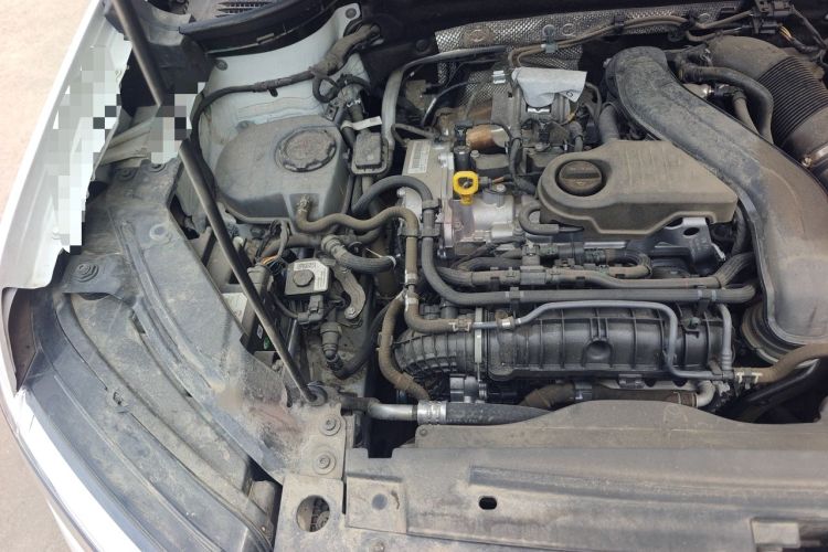 Used Volkswagen Tharu 2024 300TSI Two-Wheel-Drive Full Moon Edition Engine Bay Right