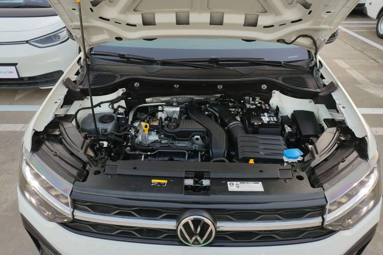 Used Volkswagen Tharu 2024 300TSI Two-Wheel-Drive Moon Luxury Edition Engine Bay