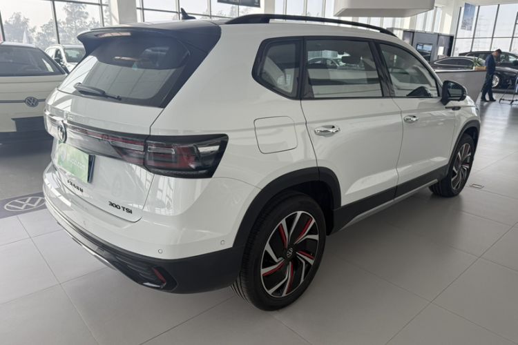 Used Volkswagen Tharu 2024 300TSI Two-Wheel-Drive Moon Luxury Edition Exterior 4