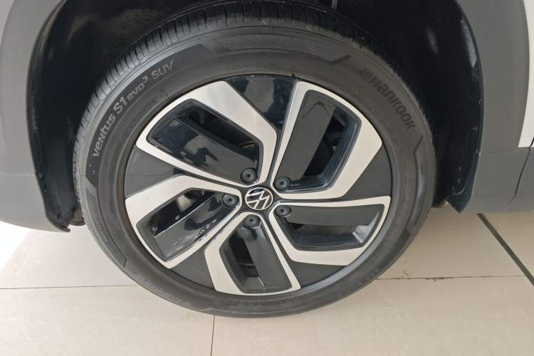 Used Volkswagen Tharu 2024 300TSI Two-Wheel-Drive Full Moon Edition Exterior 4