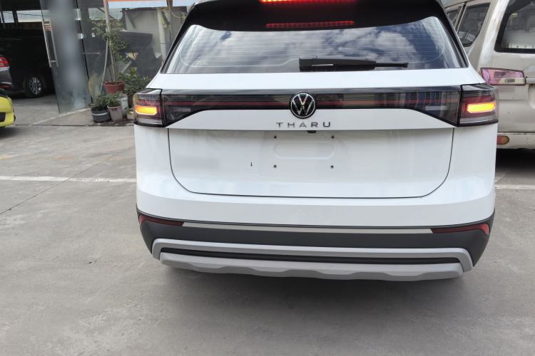 Used Volkswagen Tharu 2024 300TSI Two-Wheel-Drive Crescent Edition Exterior 4