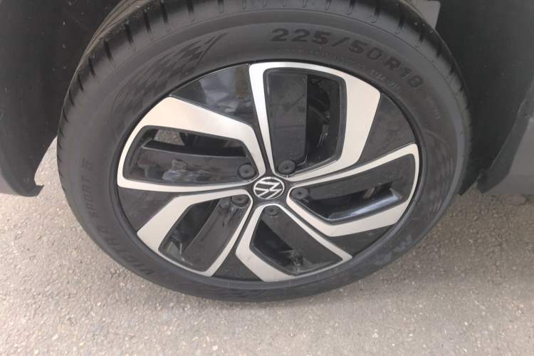 Used Volkswagen Tharu 2024 300TSI Two-Wheel-Drive Full Moon Edition Exterior 8