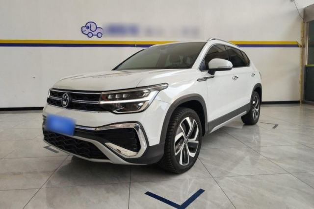 Ojetý Volkswagen Tharu 2024 300TSI Two-Wheel-Drive Full Moon Edition
