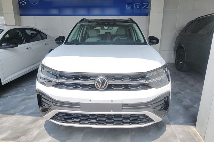 Used Volkswagen Tharu 2024 300TSI Two-Wheel-Drive Moon Luxury Edition Front