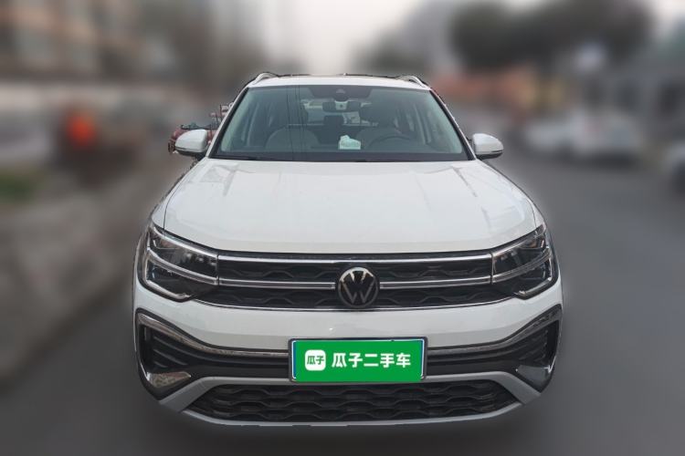 Used Volkswagen Tharu 2024 300TSI Two-Wheel-Drive Full Moon Edition Front