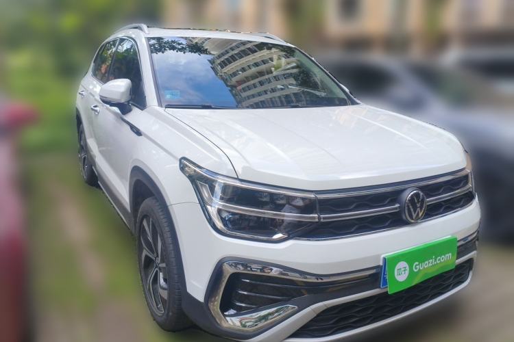 Used Volkswagen Tharu 2024 300TSI Two-Wheel-Drive Full Moon Edition Front Right 45 Deg