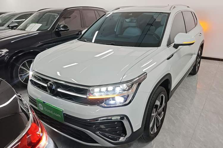 Used Volkswagen Tharu 2024 300TSI Two-Wheel-Drive Full Moon Edition Front