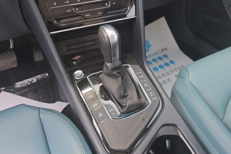 Used Volkswagen Tharu 2024 300TSI Two-Wheel-Drive Moon Luxury Edition Gear Lever