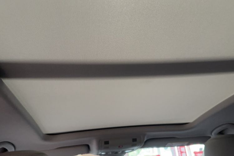 Used Volkswagen Tharu 2024 300TSI Two-Wheel-Drive Full Moon Edition Headliner
