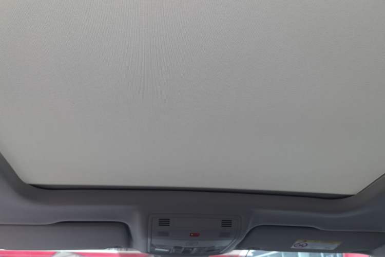 Used Volkswagen Tharu 2024 300TSI Two-Wheel-Drive Full Moon Edition Headliner