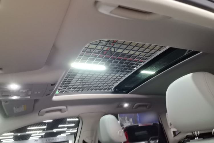 Used Volkswagen Tharu 2024 300TSI Two-Wheel-Drive Full Moon Edition Headliner