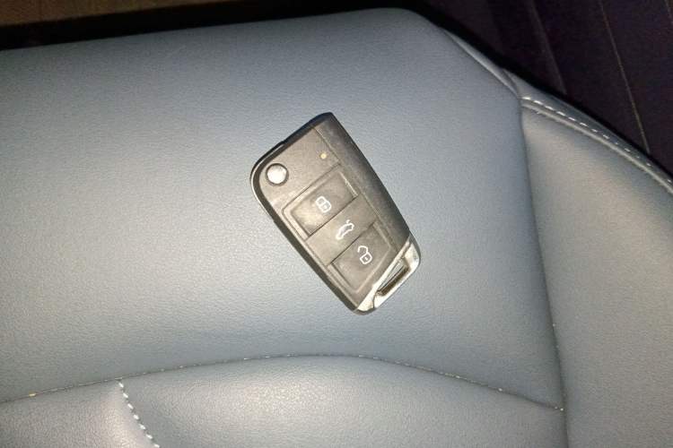 Used Volkswagen Tharu 2024 300TSI Two-Wheel-Drive Moon Luxury Edition Interior 1