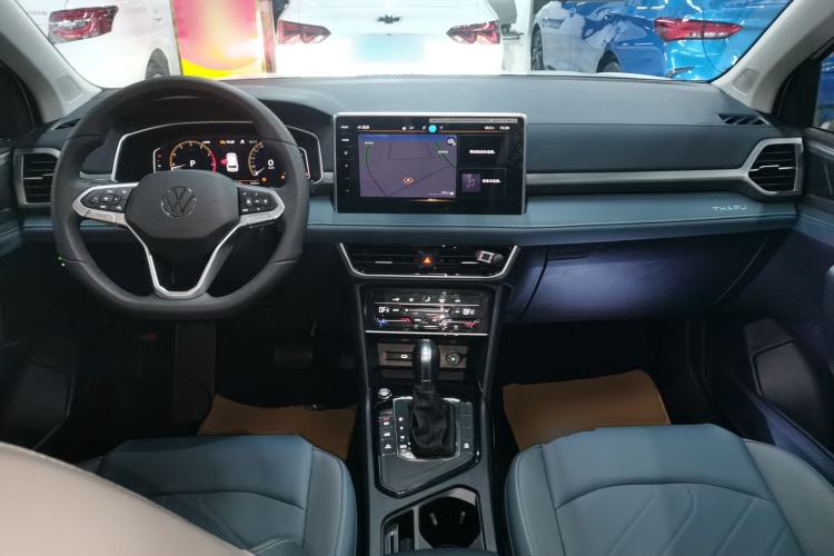 Used Volkswagen Tharu 2024 300TSI Two-Wheel-Drive Full Moon Edition Interior 2