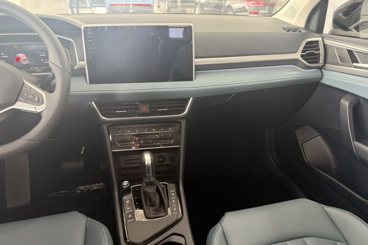 Used Volkswagen Tharu 2024 300TSI Two-Wheel-Drive Moon Luxury Edition Interior 2