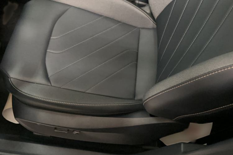 Used Volkswagen Tharu 2024 300TSI Two-Wheel-Drive Full Moon Edition Interior 3