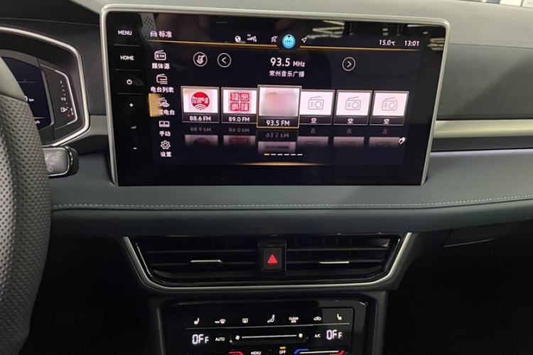 Used Volkswagen Tharu 2024 300TSI Two-Wheel-Drive Moon Luxury Edition Interior 7