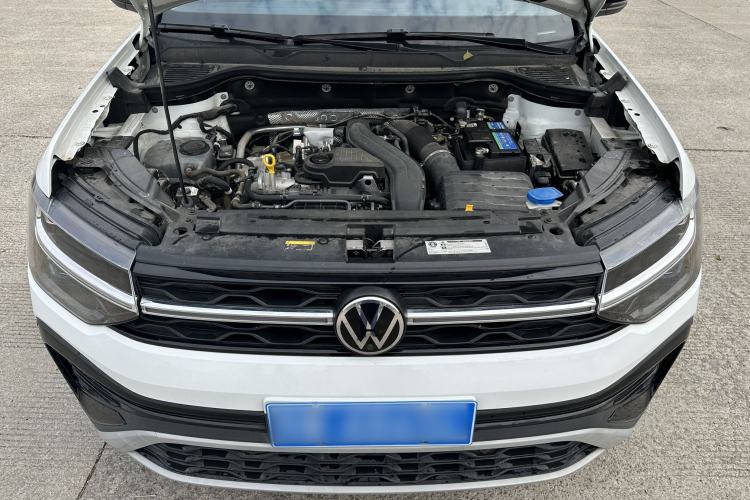Used Volkswagen Tharu 2024 300TSI Two-Wheel-Drive Moon Luxury Edition Interior 8