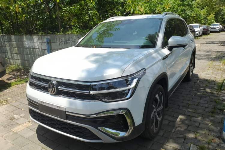 Used Volkswagen Tharu 2024 300TSI Two-Wheel-Drive Full Moon Edition Guazi used car, China used car export, Used car for sale, Used Volkswagen cars, Cheapest cars for sale