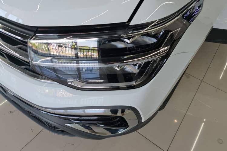 Used Volkswagen Tharu 2024 300TSI Two-Wheel-Drive Moonlight Edition Left Front Headlight