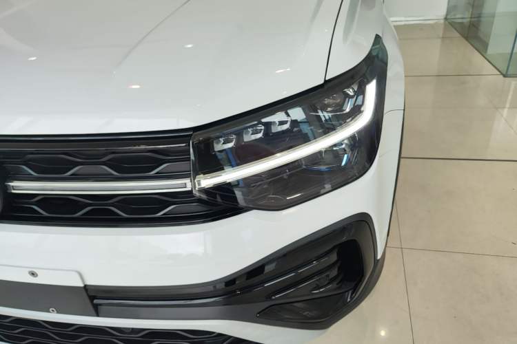 Used Volkswagen Tharu 2024 300TSI Two-Wheel-Drive Moon Luxury Edition Left Front Headlight