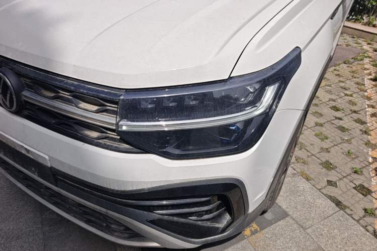 Used Volkswagen Tharu 2024 300TSI Two-Wheel-Drive Moon Luxury Edition Left Front Headlight