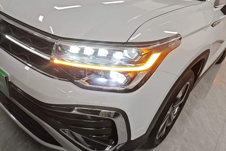 Used Volkswagen Tharu 2024 300TSI Two-Wheel-Drive Full Moon Edition Left Front Headlight