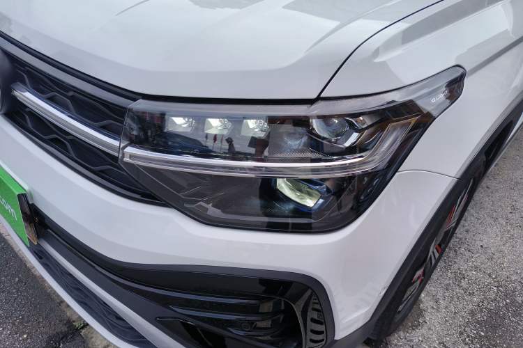 Used Volkswagen Tharu 2024 300TSI Two-Wheel-Drive Moon Luxury Edition Left Front Headlight