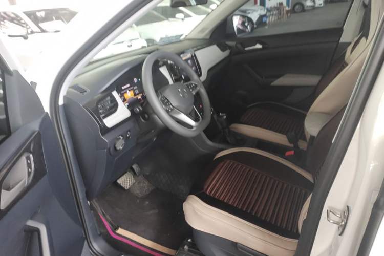 Used Volkswagen Tharu 2024 300TSI Two-Wheel-Drive Crescent Edition Left Front Seat