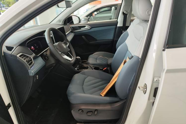Used Volkswagen Tharu 2024 300TSI Two-Wheel-Drive Moon Luxury Edition Left Front Seat