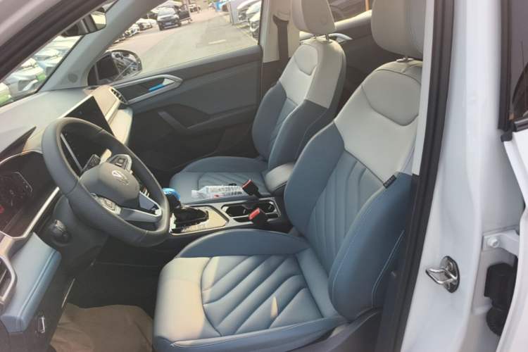 Used Volkswagen Tharu 2024 300TSI Two-Wheel-Drive Moon Luxury Edition Left Front Seat