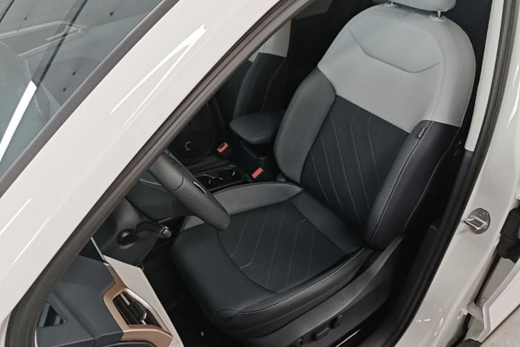 Used Volkswagen Tharu 2024 300TSI Two-Wheel-Drive Full Moon Edition Left Front Seat