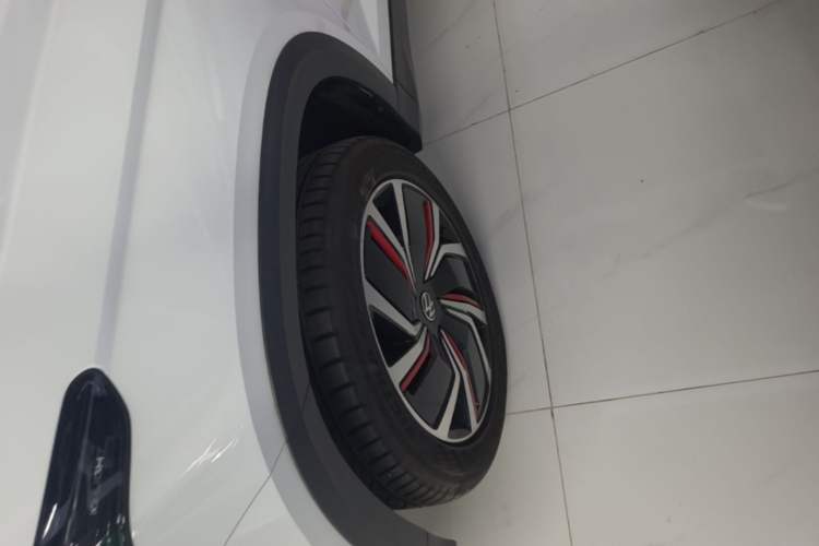 Used Volkswagen Tharu 2024 300TSI Two-Wheel-Drive Moon Luxury Edition Left Front Wheel Hub
