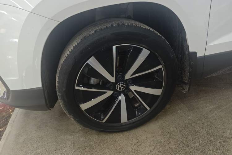 Used Volkswagen Tharu 2024 300TSI Two-Wheel-Drive Moonlight Edition Left Front Wheel Hub