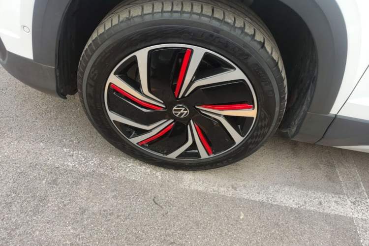 Used Volkswagen Tharu 2024 300TSI Two-Wheel-Drive Moon Luxury Edition Left Front Wheel Hub