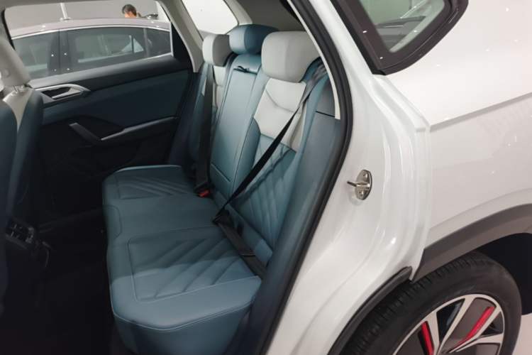 Used Volkswagen Tharu 2024 300TSI Two-Wheel-Drive Moon Luxury Edition Left Rear Seat